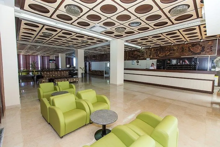 Hotel Omorika Crikvenica 4*,