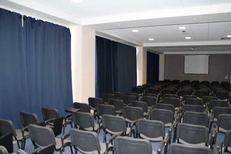Hotel Omorika Crikvenica 4*,